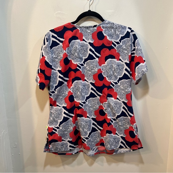 Premier by Healing Hands Flower Print Scrub Top - Picture 6 of 6